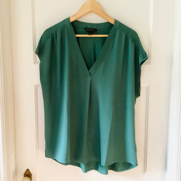 BANANA REPUBLIC Jade GREEN V-NECK SLEEVELESS TANK BLOUSE WOMENS Sz L minimalist - Picture 2 of 14